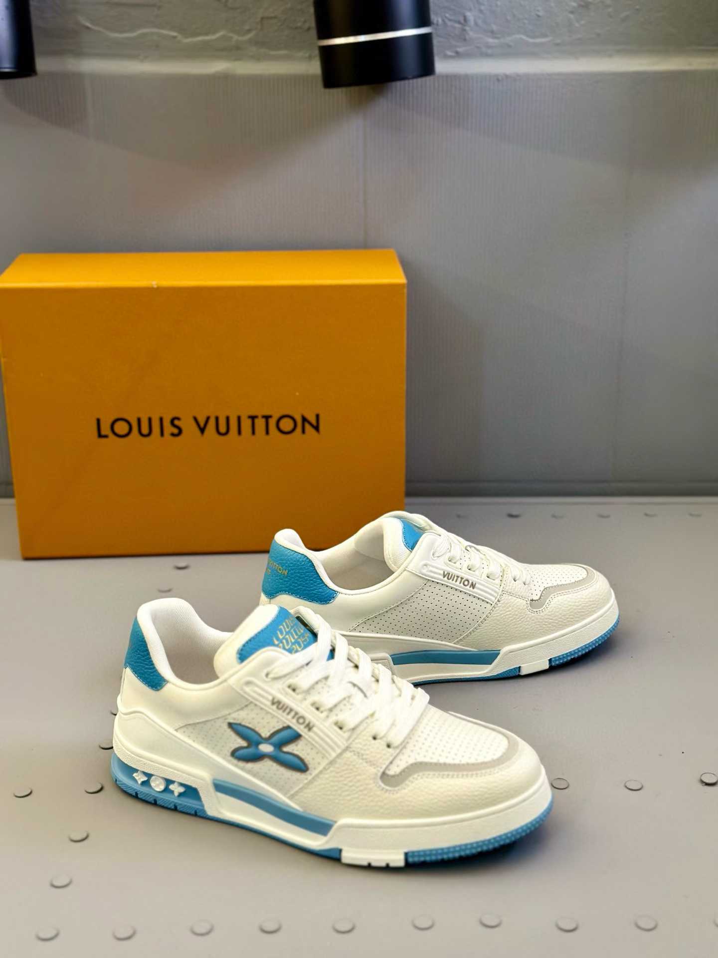 LV Trainer sneaker in white and blue calf leather