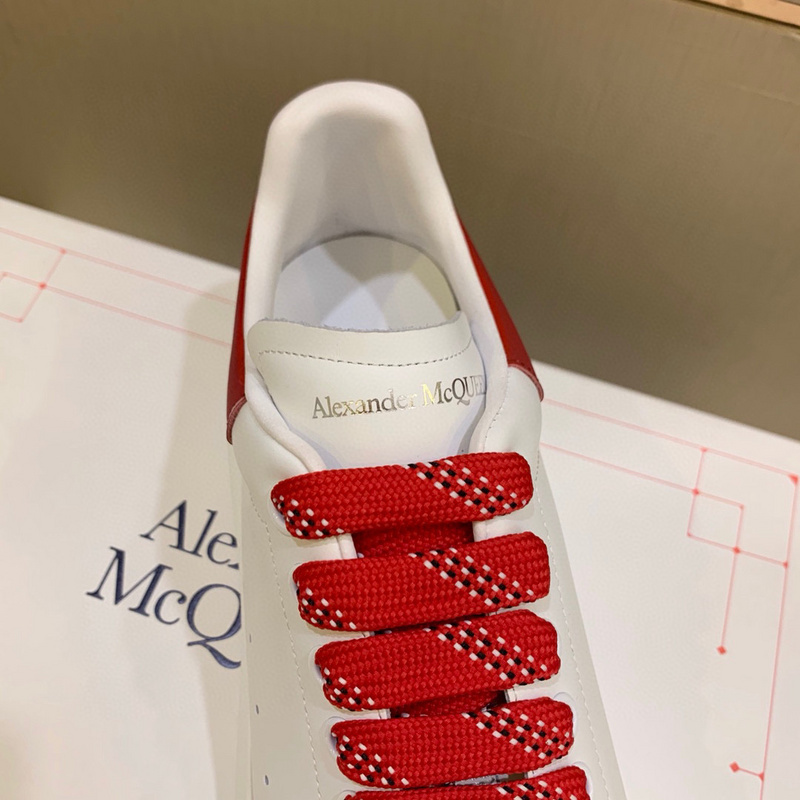 Alexander McQueen Larry or Oversized sneaker in white leather with a red