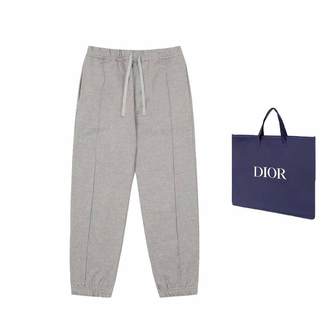 Dior cargo pants in gray stretch cotton gabardine.