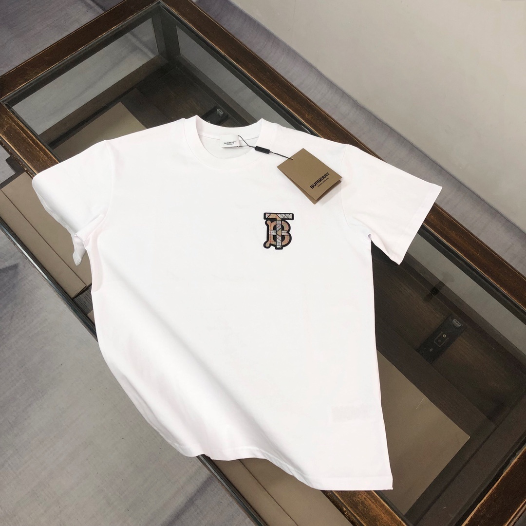 Burberry cotton T-shirt with a check TB monogram motif.