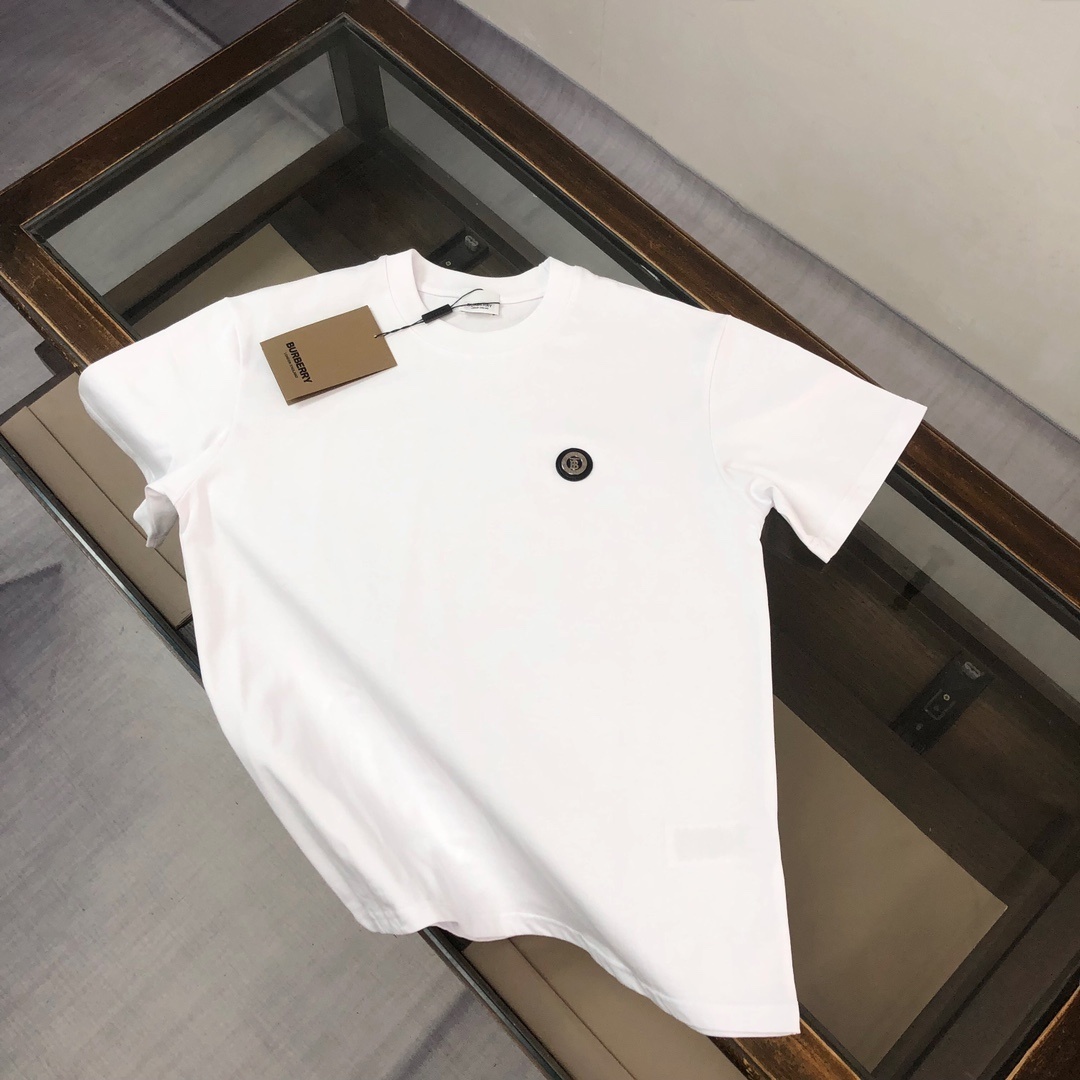 Burberry T-Shirt