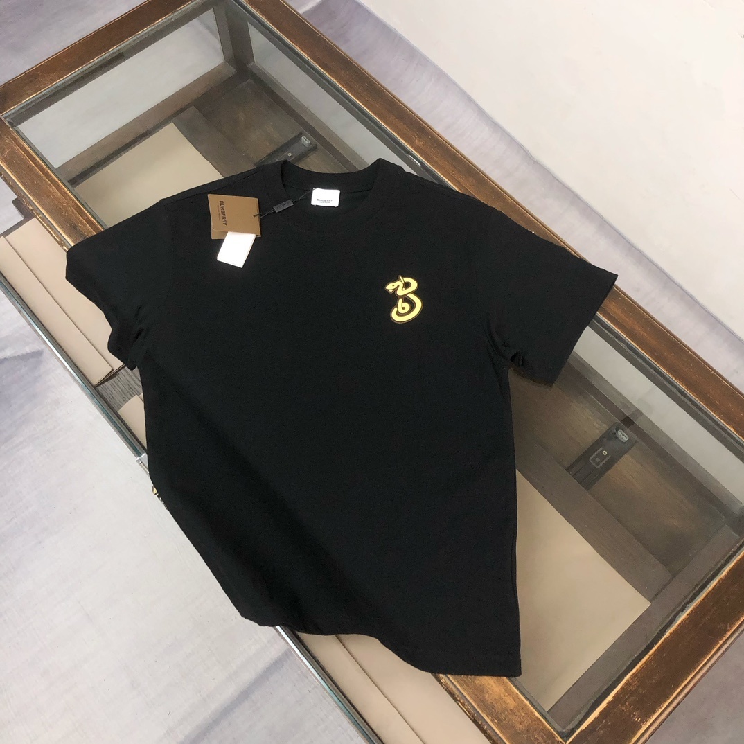 Burberry T-Shirt black with a gold embroidered logo