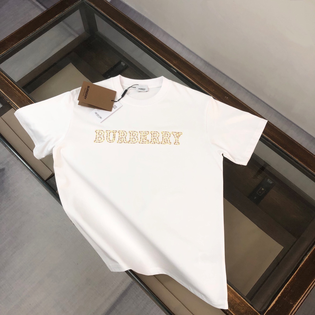 Burberry T-Shirt