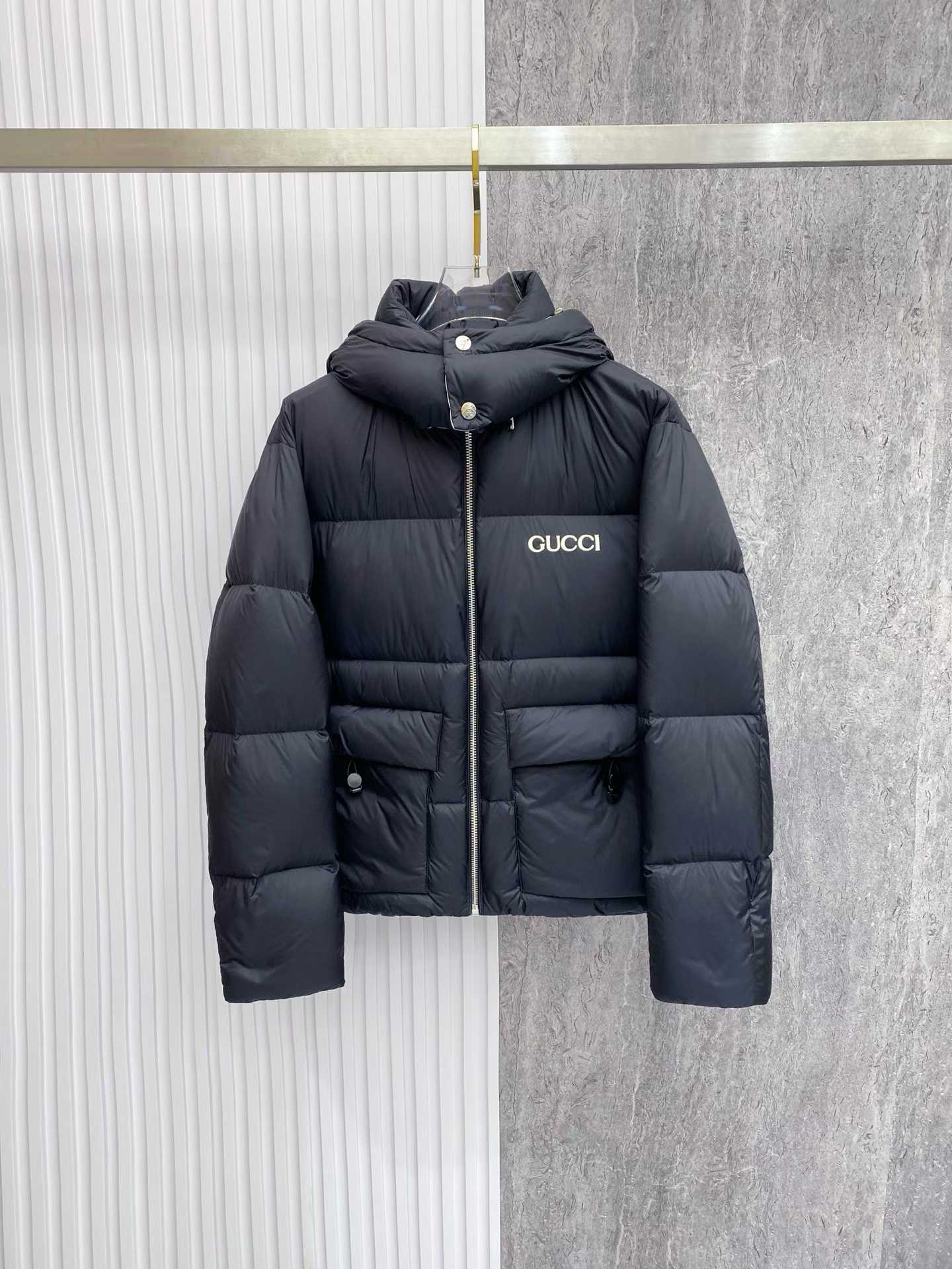 Gucci logo puffer jacket in nylon