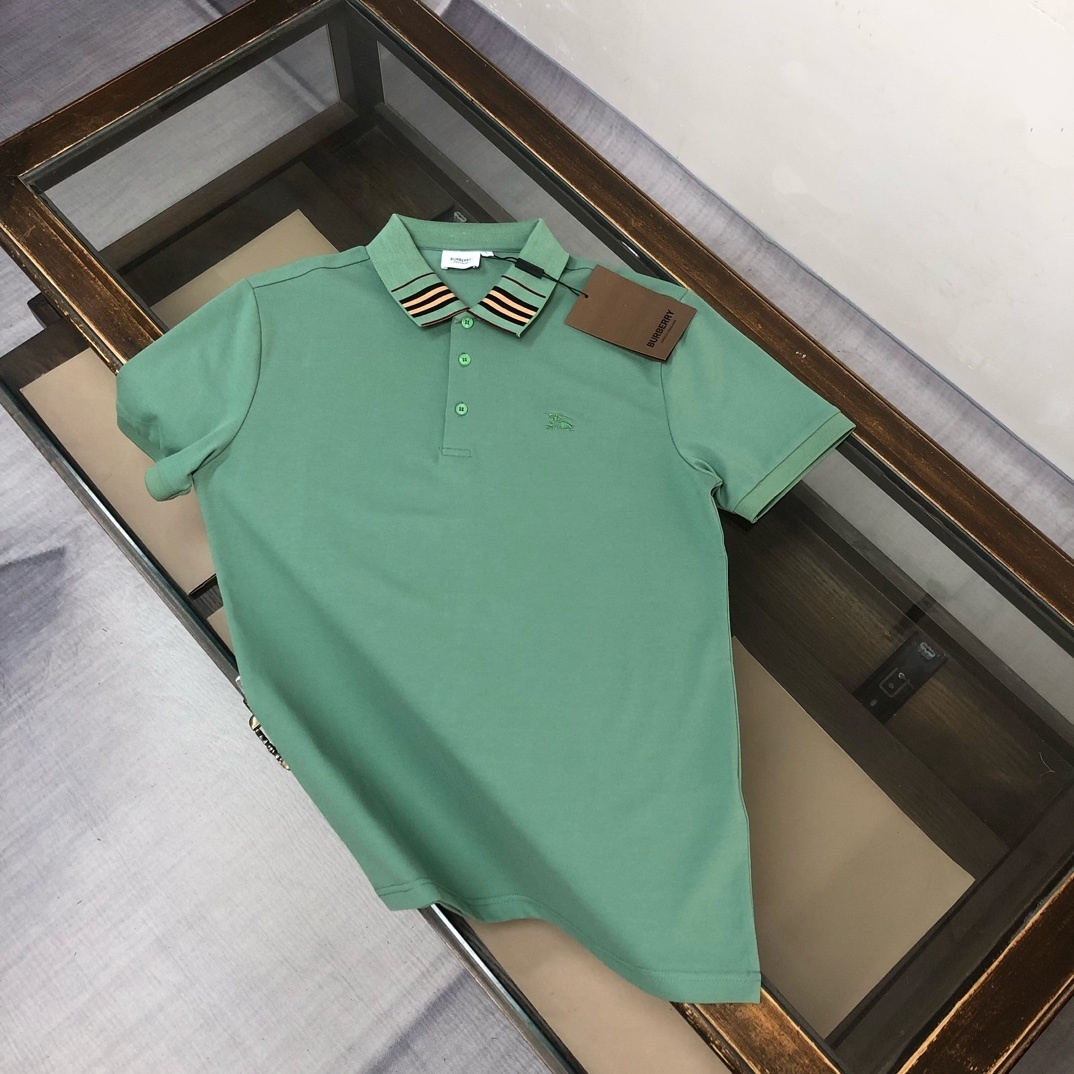 Burberry T-Shirt Green