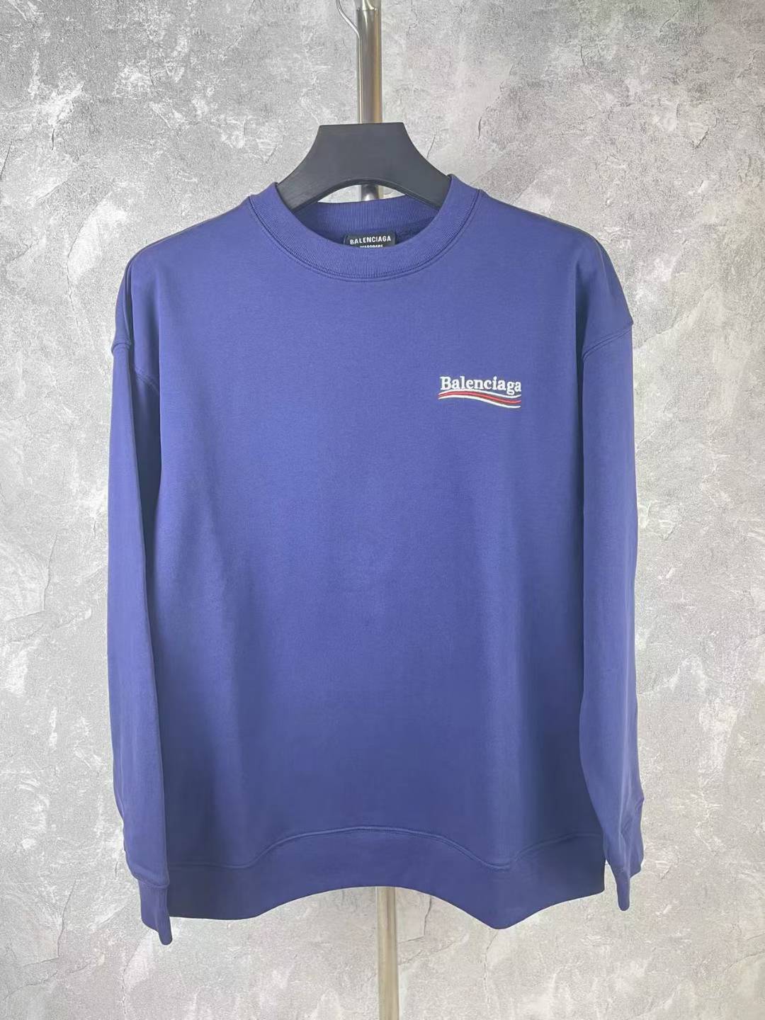 Balenciaga Logo Print Sweatshirt in blue cotton