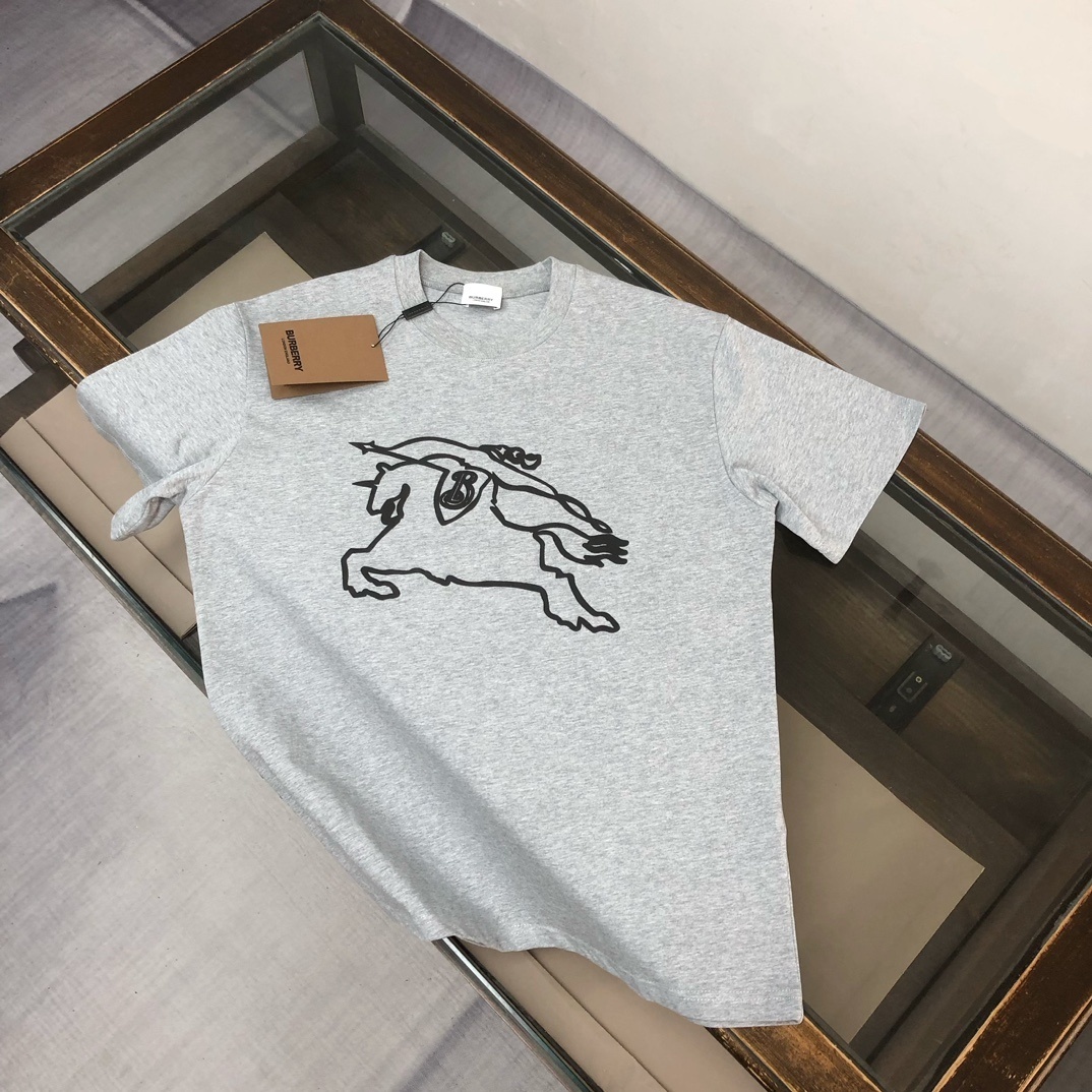 Burberry T-Shirt