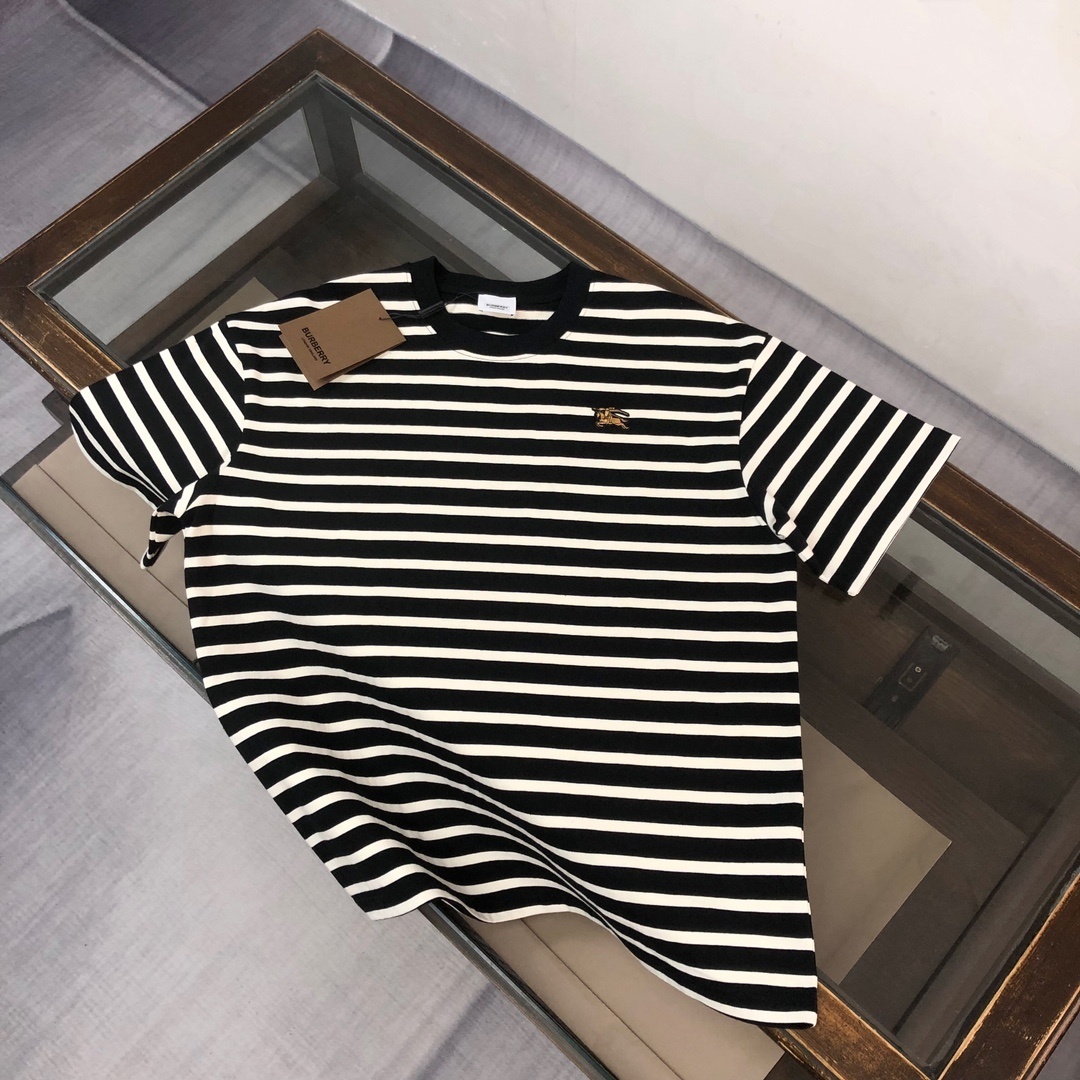 Burberry organic-cotton T-shirt in black and white stripes