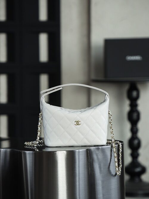 Chanel Bags 25C 14K Hardware / White Size 21.5*19*6 cm