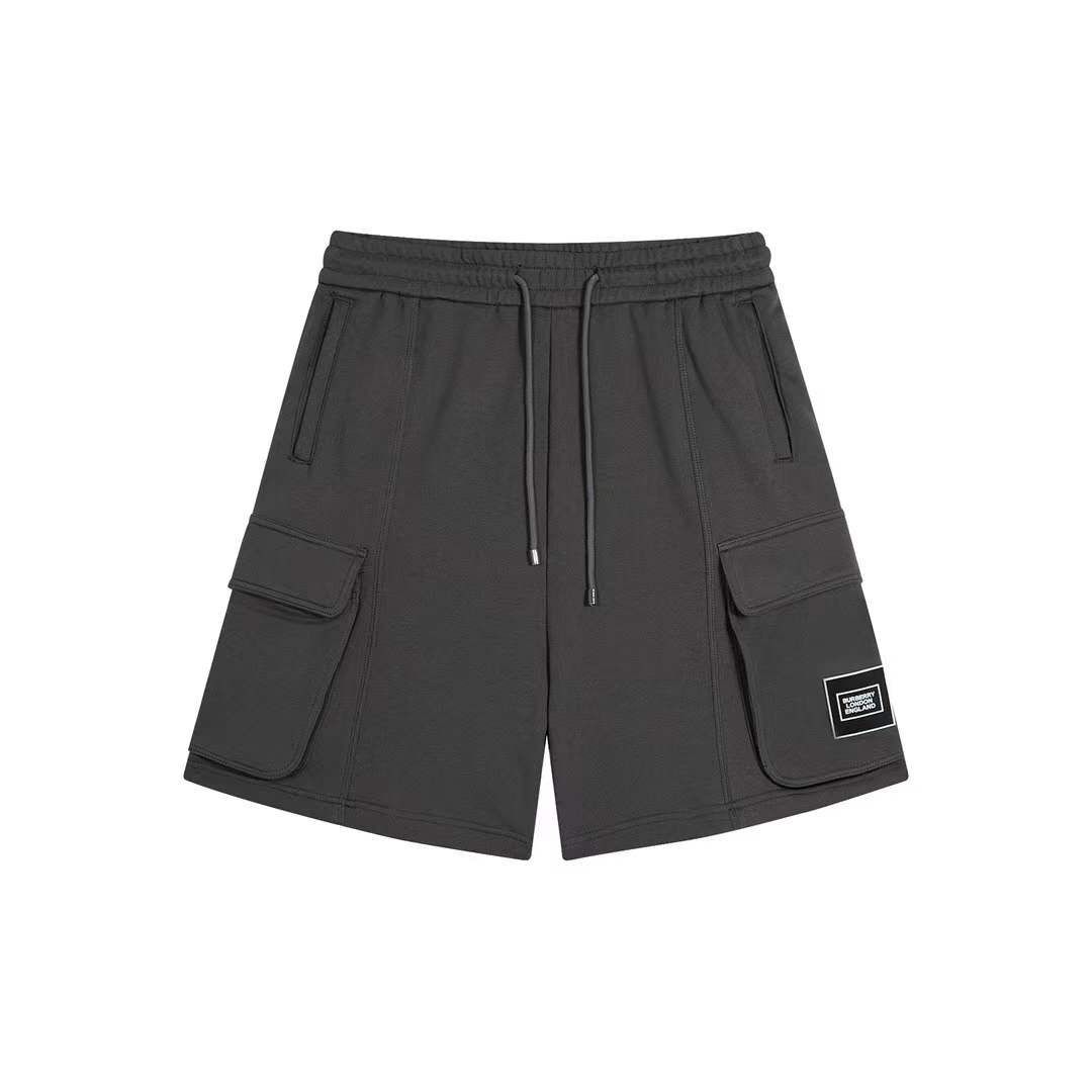 burberry Kids black cotton logo-plaque cargo shorts