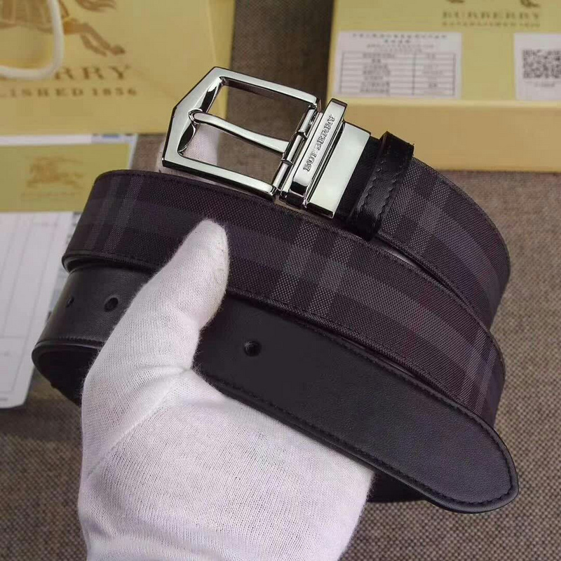 Burberry Reversible Check Belt in charcoal and black leather with a palladium-plated buckle