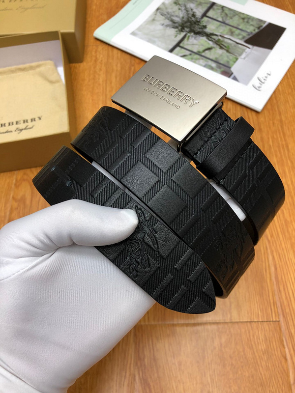 Burberry black embossed men's belt