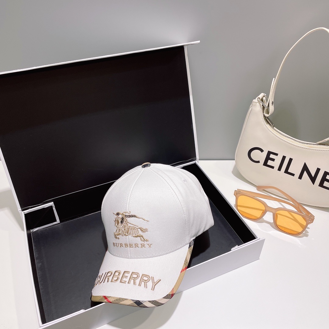 Burberry check EKD twill baseball cap white  with an embroidered Equestrian Knight Design motif.