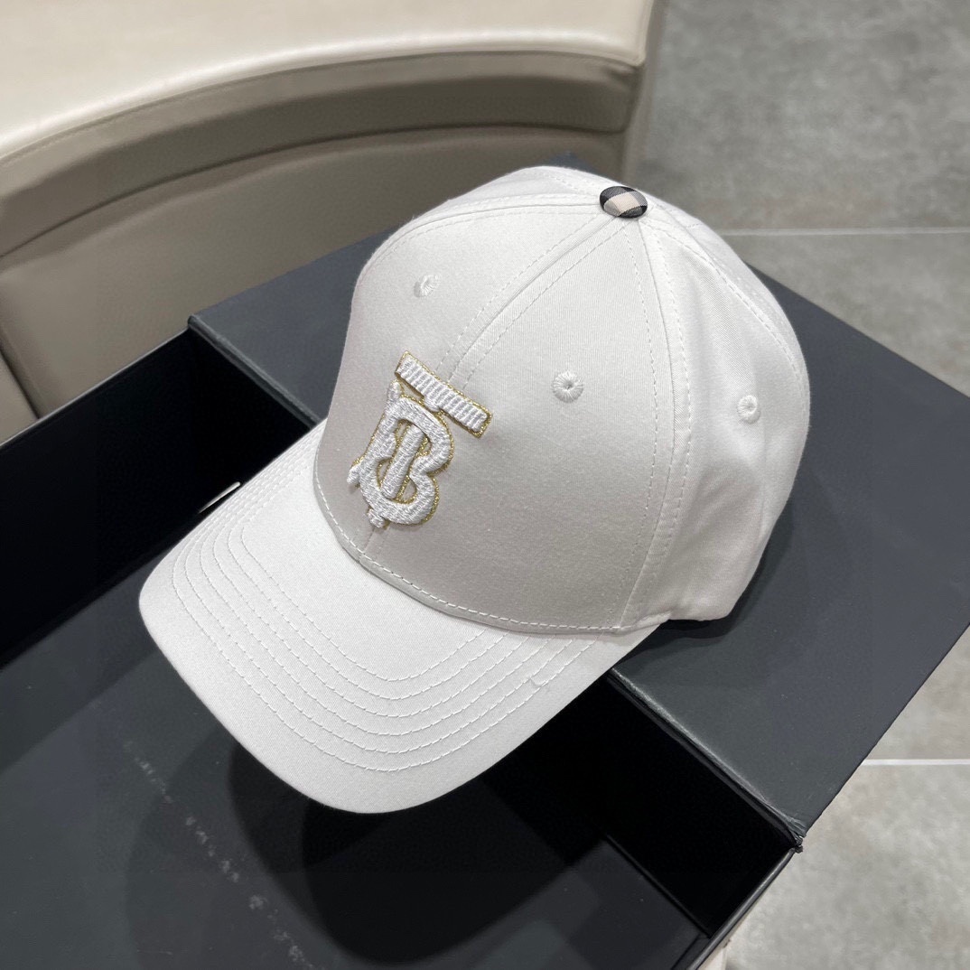 Burberry white Monogram Motif cotton baseball cap.