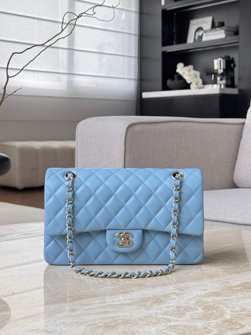Chanel CF Bags Code 10532 CF25CM Lambskin Size 15.5×25.5×6.5cm