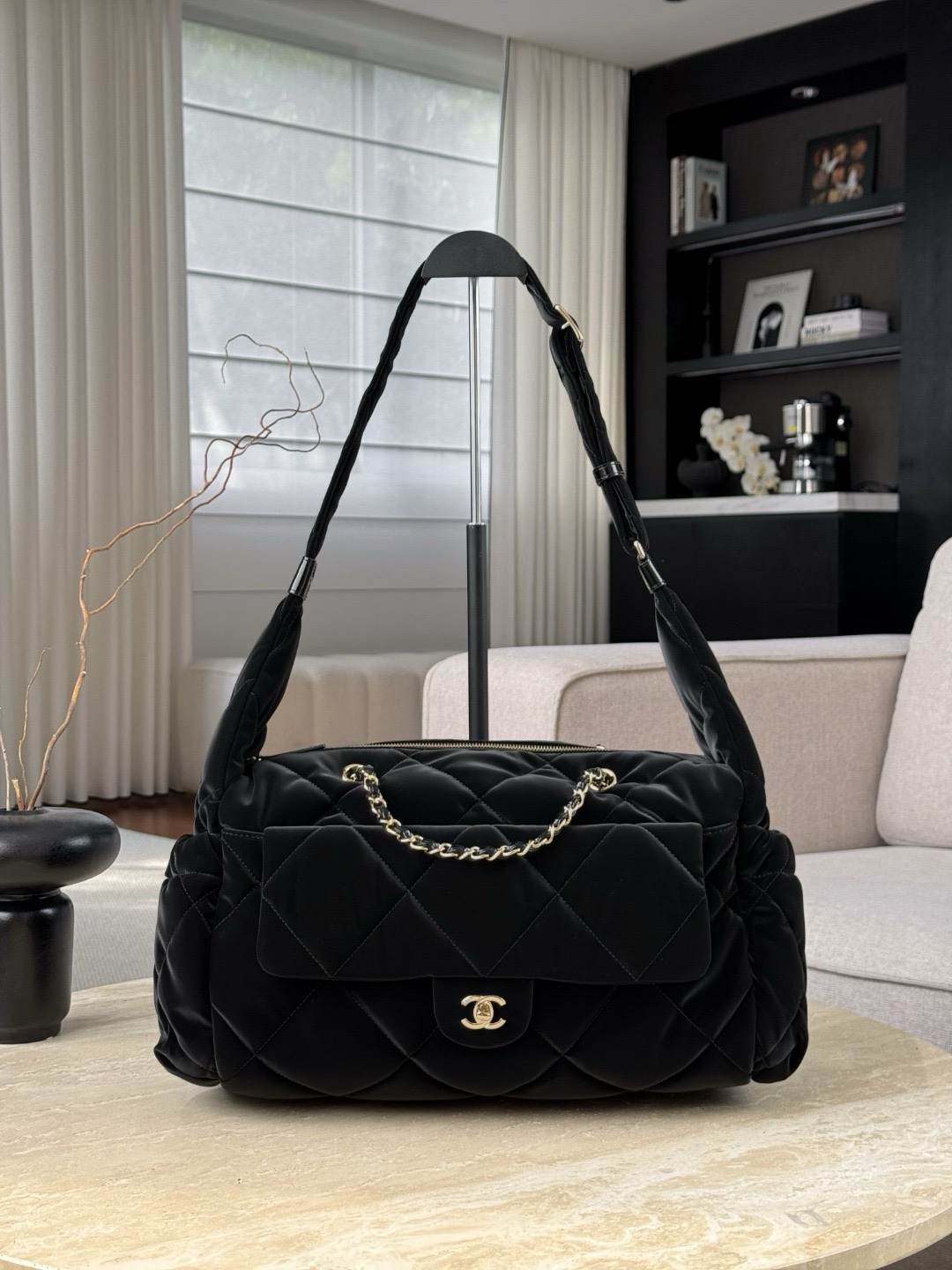 Chanel Bags Code 10463 25N Size 44x22x18cm