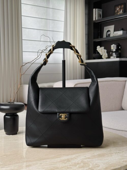 Chanel Bags Code 10455 25K Size 35x47x9cm