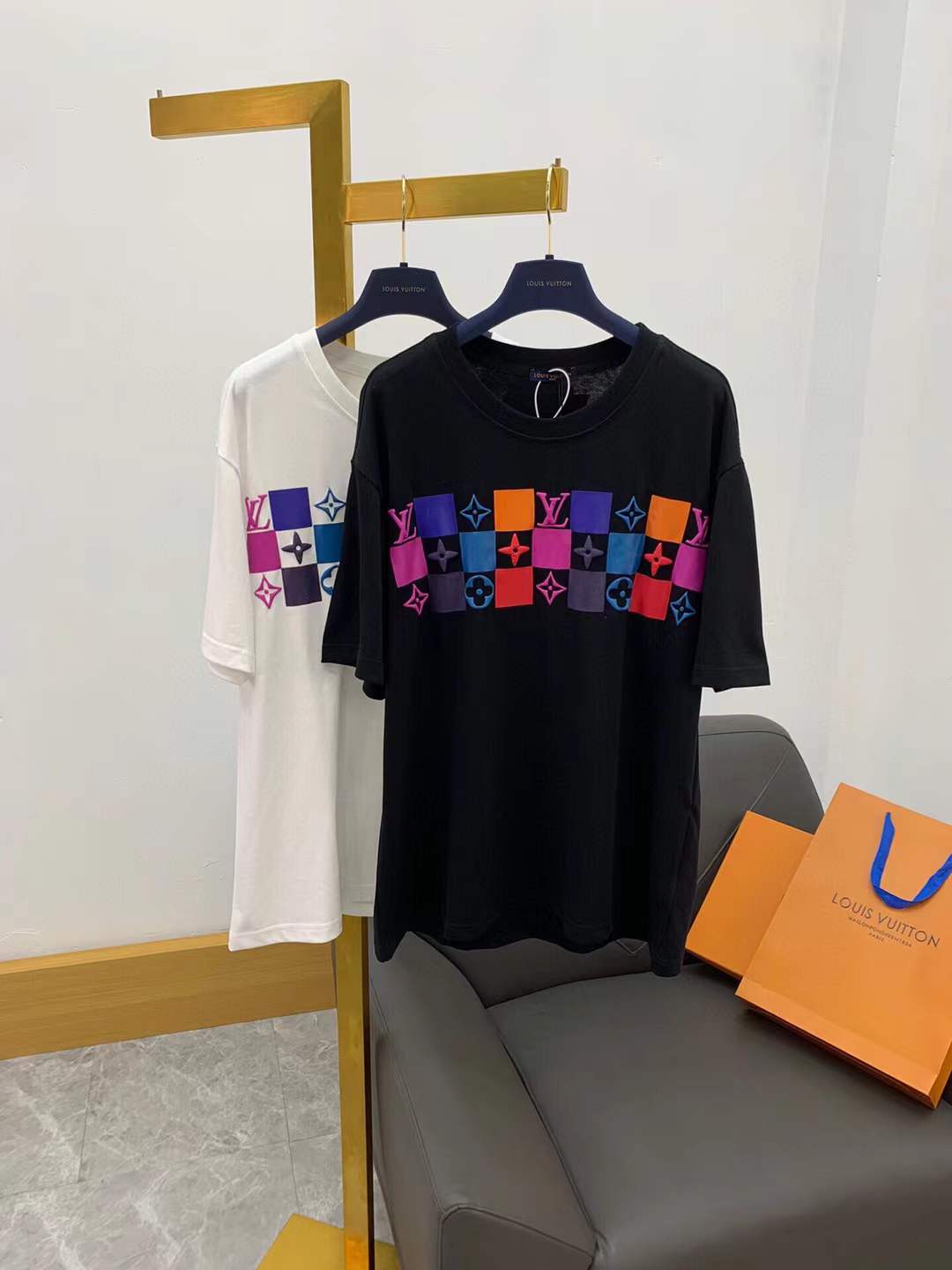 LV Multicolor Logo Checkered T-Shirt black