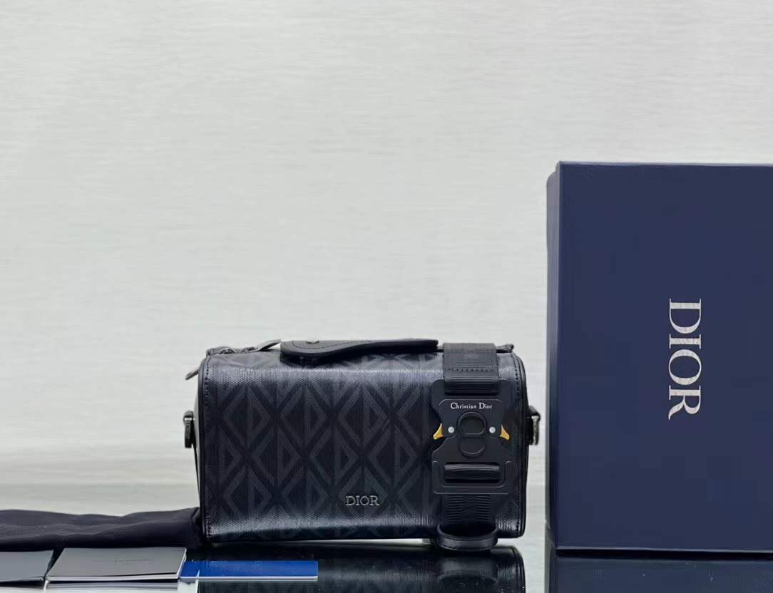 Christian Dior Lingot 22 bag in black CD Diamond coated canvas