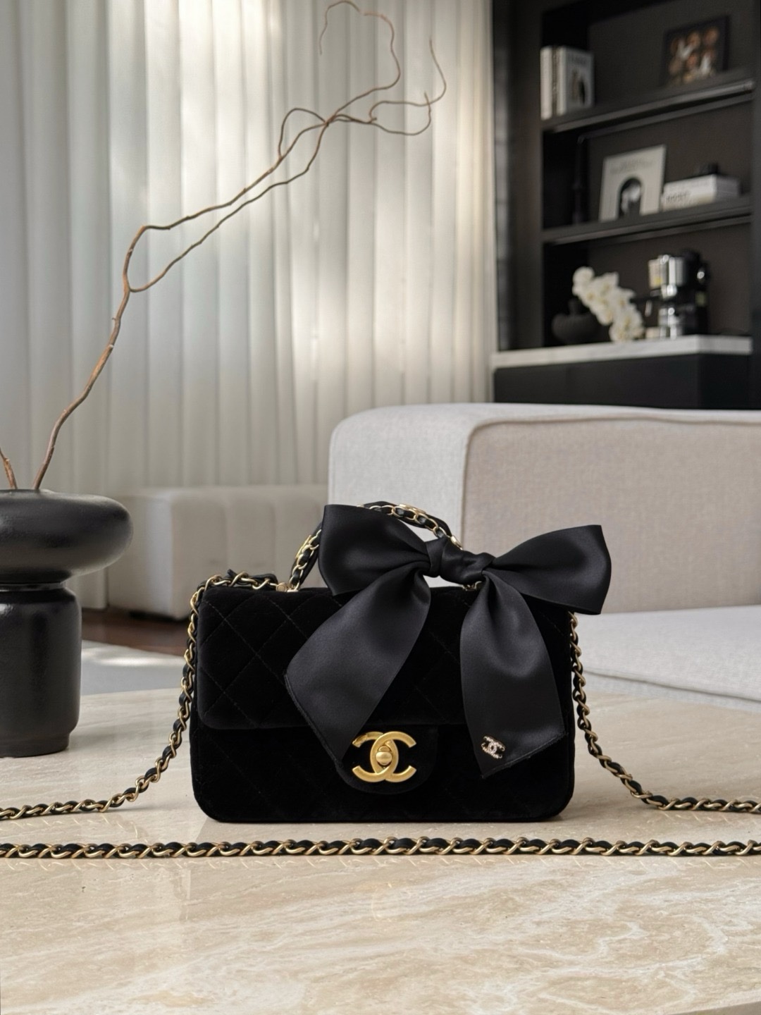 Chanel Bags Code 10436 25K CF Size 13x20x6cm