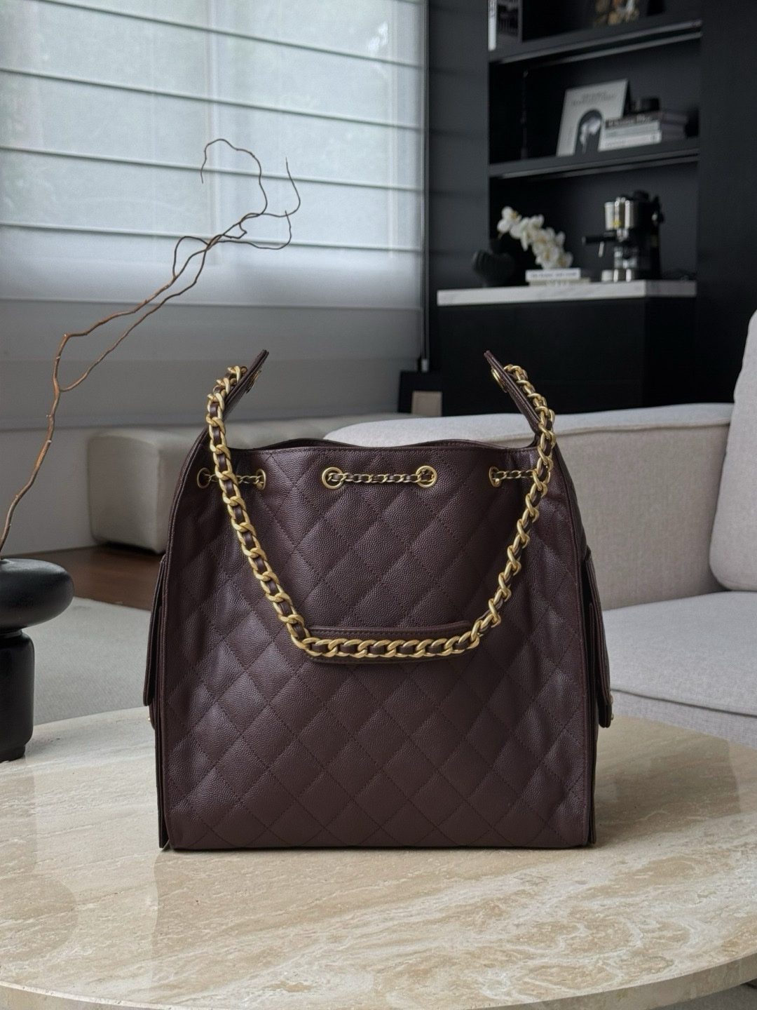 Chanel 25 medium hobo bag in dark brown grained calfskin leather with gold-tone hardware Medium Size 30x40x15cm