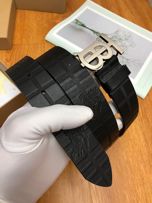 Burberry black leather belt with a silver-tone TB monogram plaque buckle