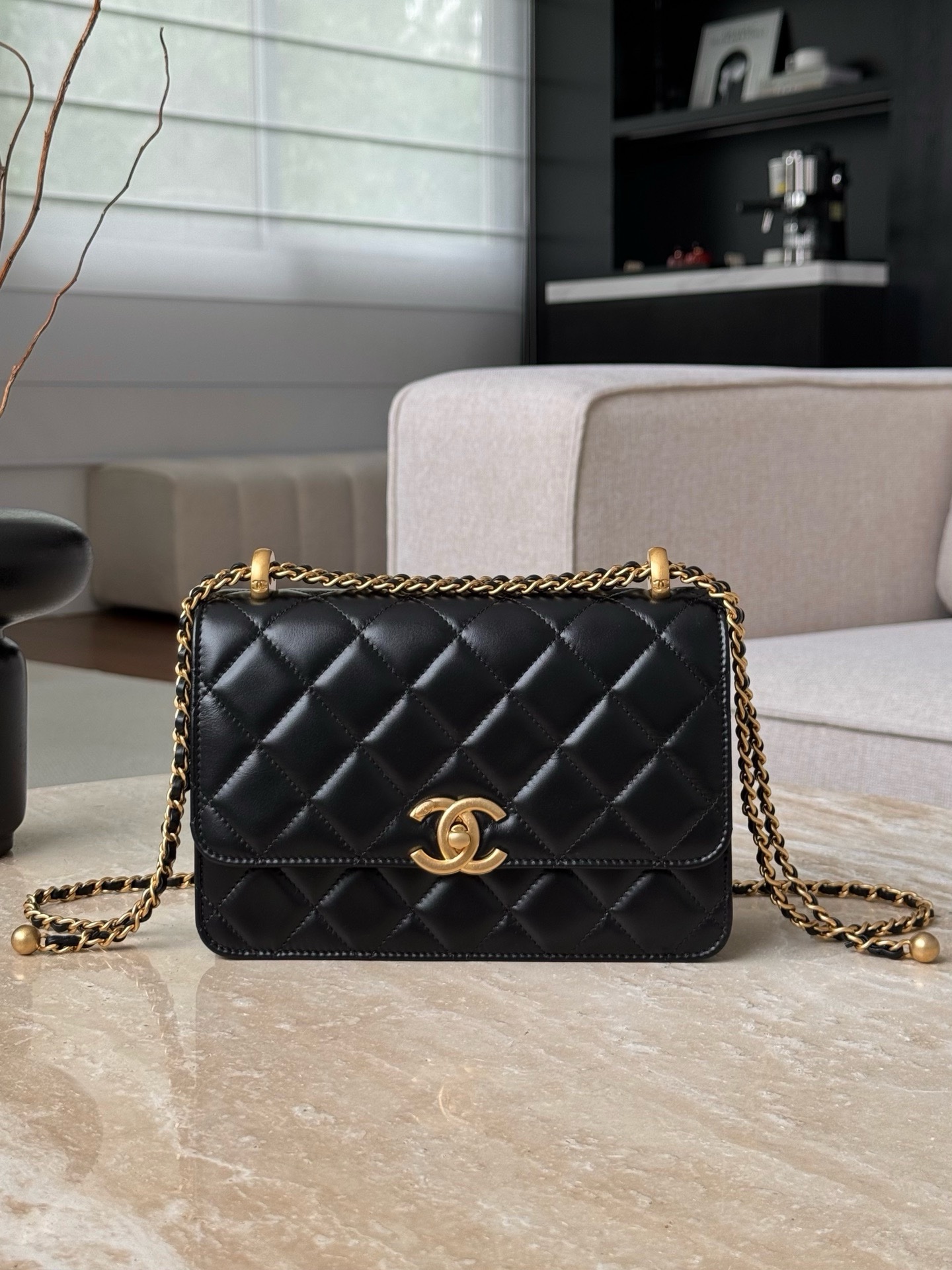 Chanel 10347 25S mini classic handbag in black lambskin with gold-tone metal hardware Size 14.5x22x8cm