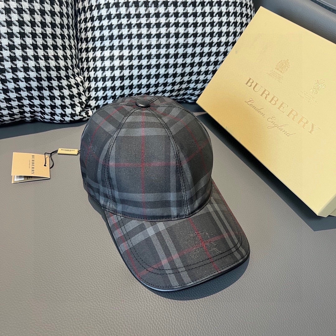 Burberry Check Cotton Baseball Cap in dark birch brown