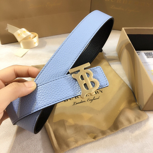 Burberry reversible leather belt with a gold-plated Thomas Burberry Monogram plaque buckle.