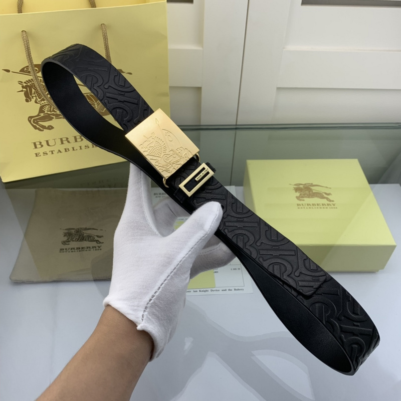 Burberry TB Monogram Patent Belt with a gold-tone Thomas Burberry monogram plaque buckle