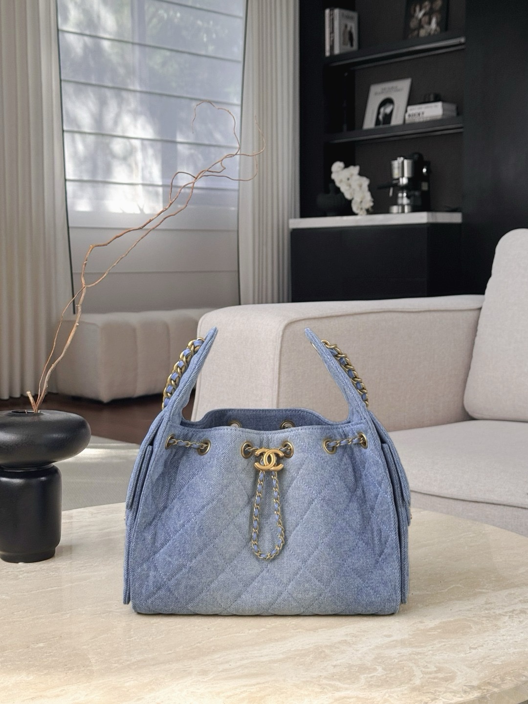 Chanel Code 10318 25S small hobo bag in light blue caviar leather Size 30x14x26cm