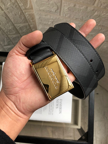 Burberry Check reversible black leather belt with a polished gold-tone, logo-engraved buckle