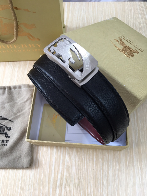 Burberry black leather men's belt with a plaque buckle closure