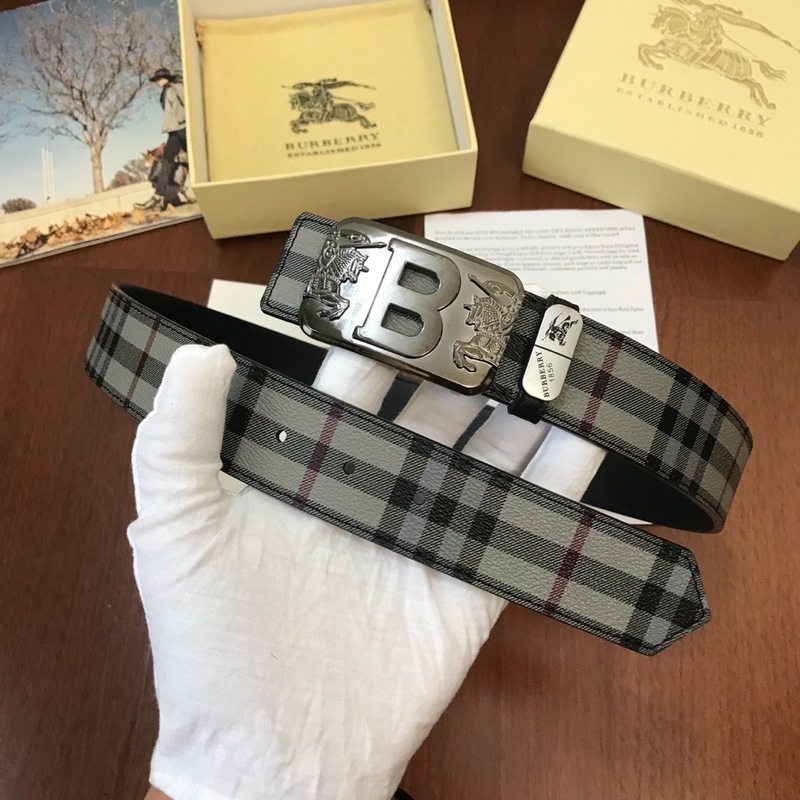 Burberry reversible check belt with a logo-engraved buckle