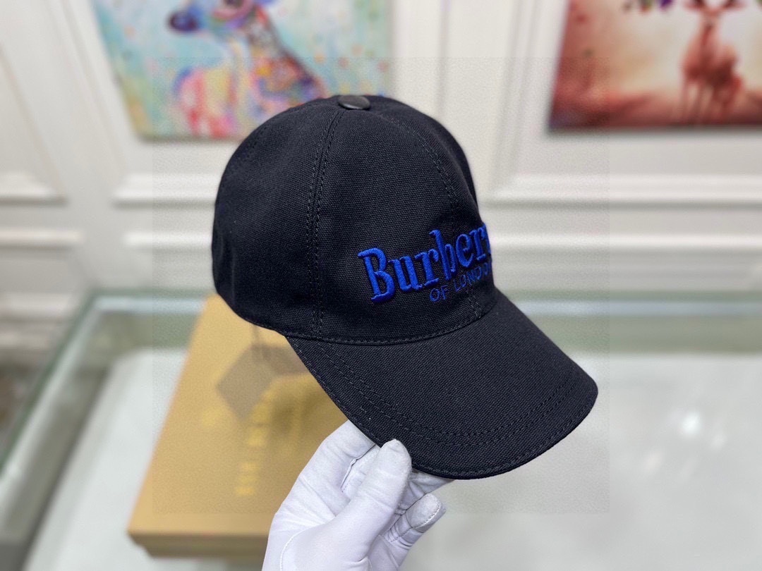Burberry cotton baseball cap with a blue embroidered logo Black
