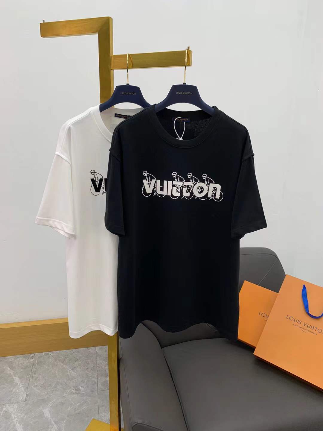 LV t-Shirt