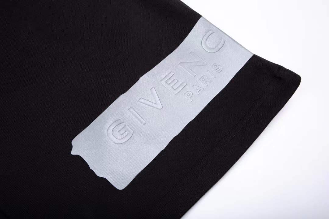 Givenchy logo-print track shorts in black cotton