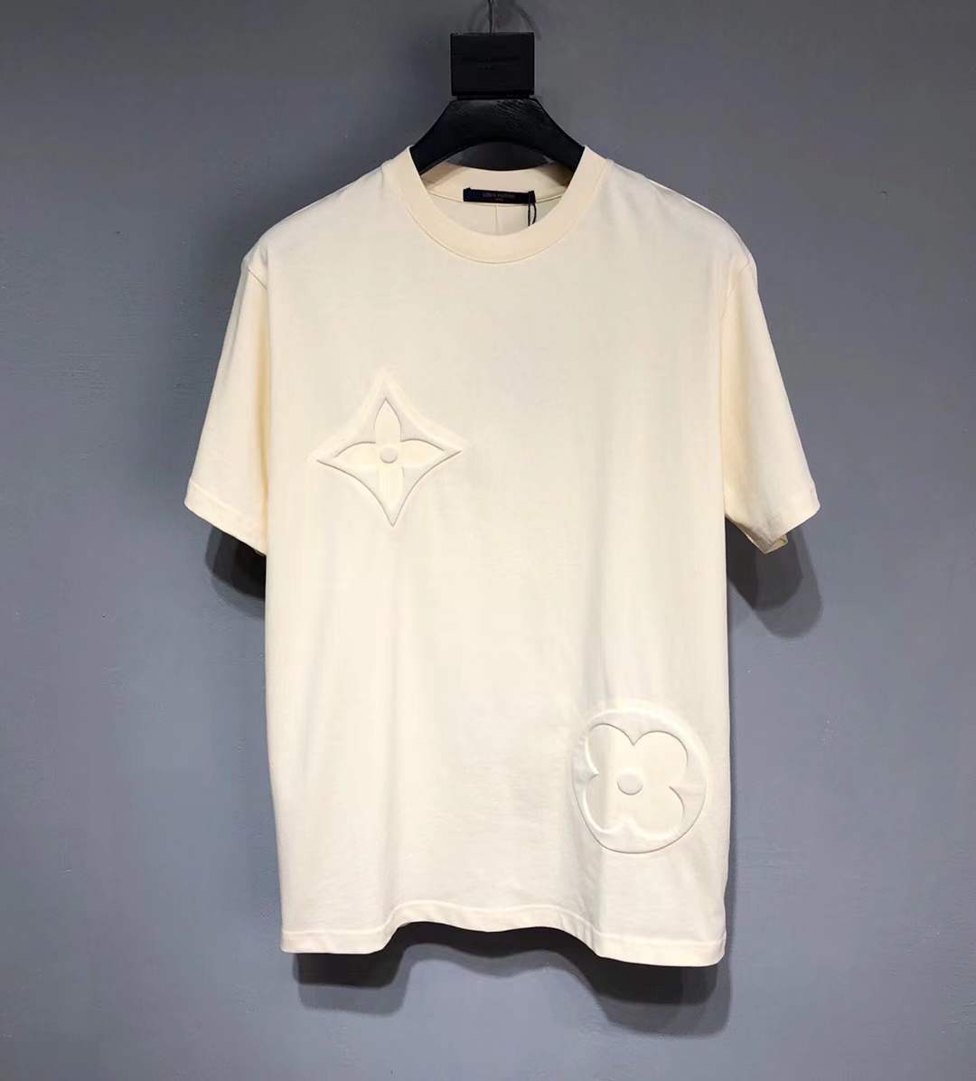 LV t-Shirt