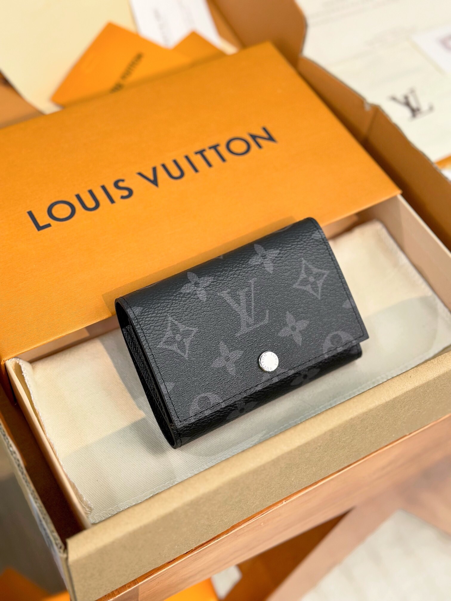 LV Wallet M12635 New Old Size 11.5 x 9 x 2.5 cm