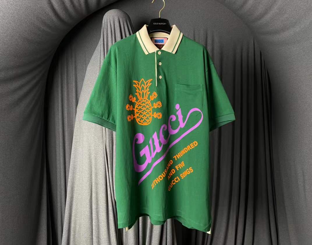 Gucci Pineapple Print Knitted Polo Shirt made of cotton