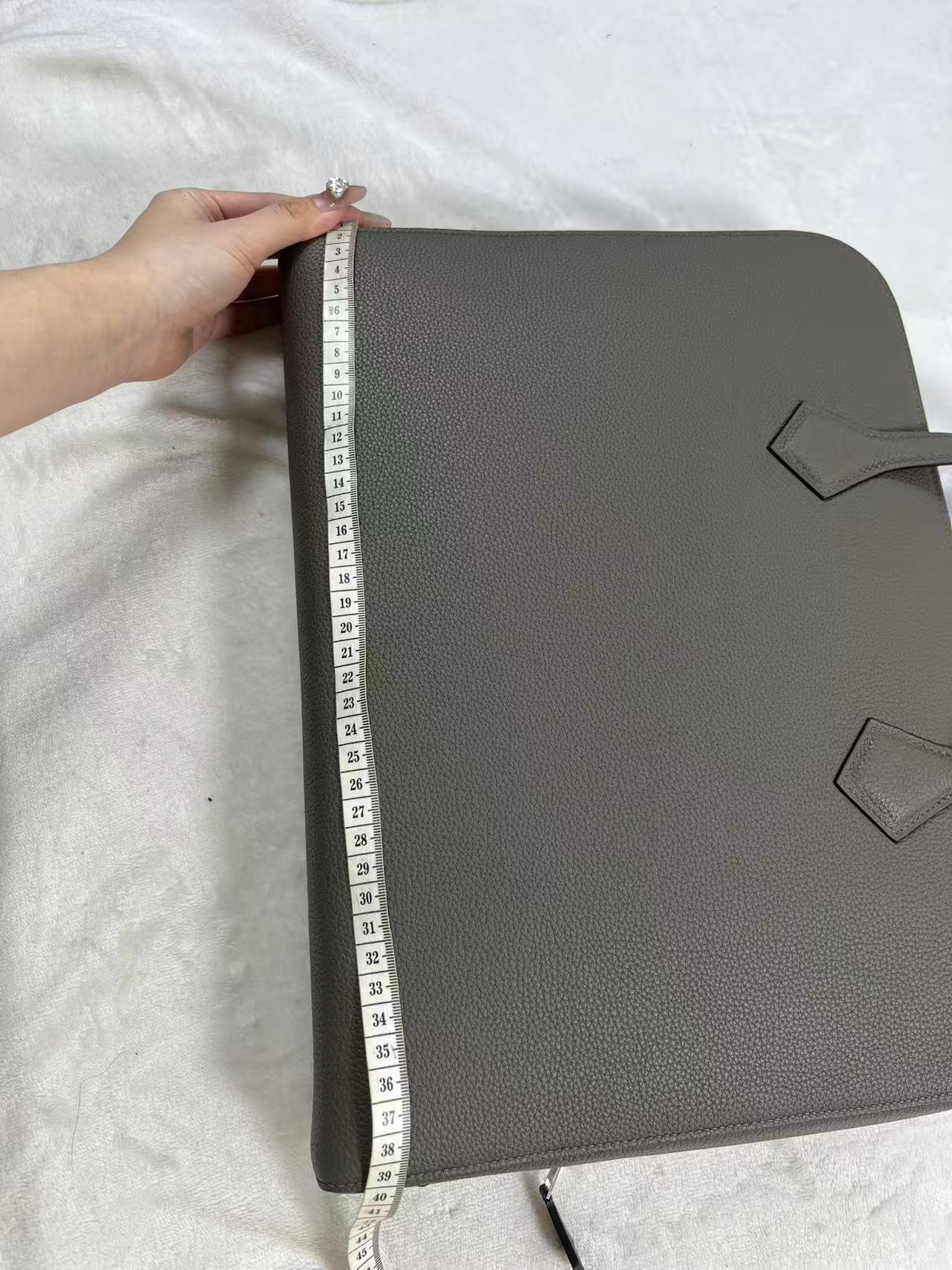 Hermes Victoria Light leather briefcase