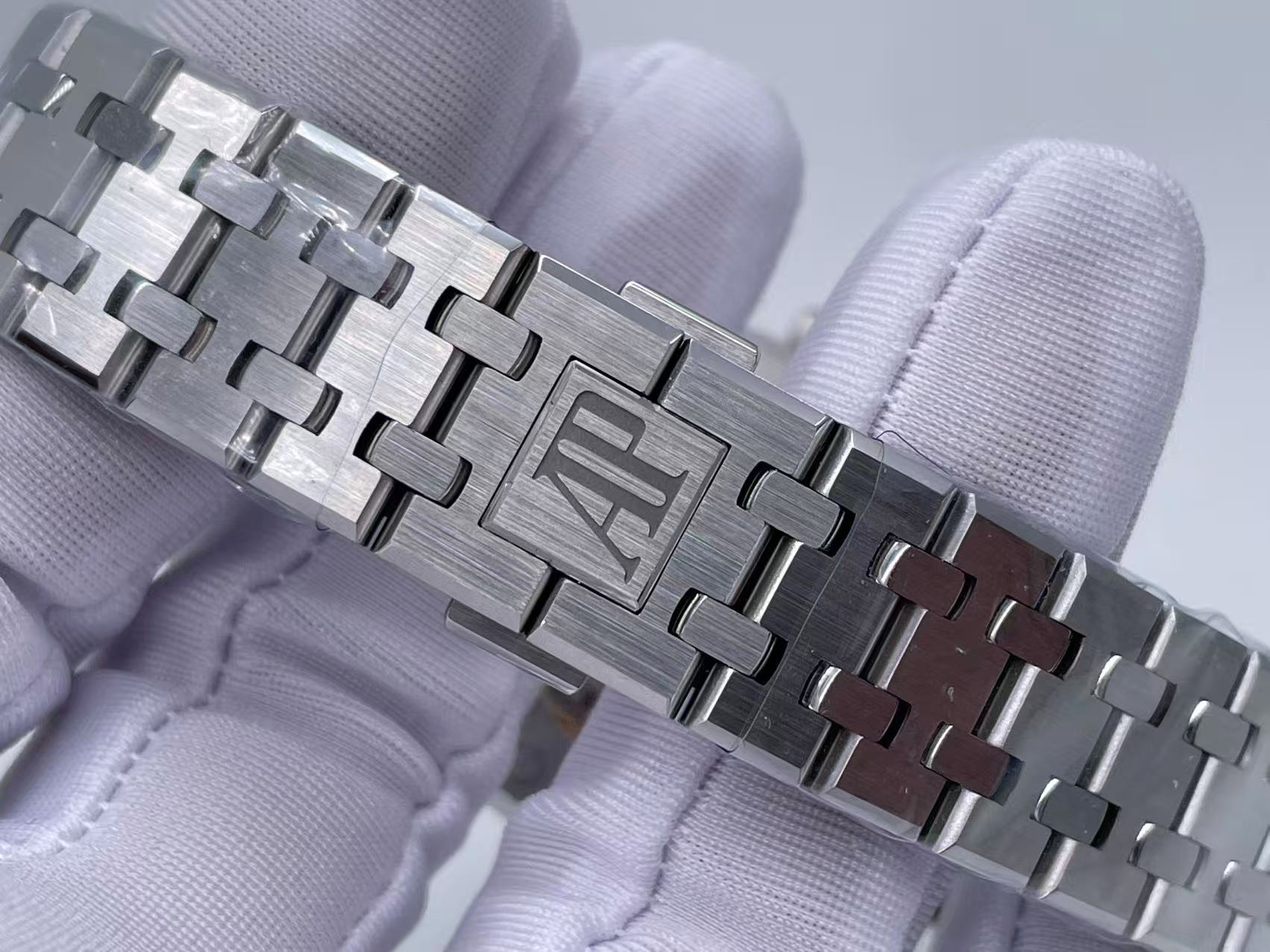 Royal Oak 37mm 15450 SS ZF 1:1 Best Edition Black Textured Dial on SS Bracelet SA3120 Super Clone $468