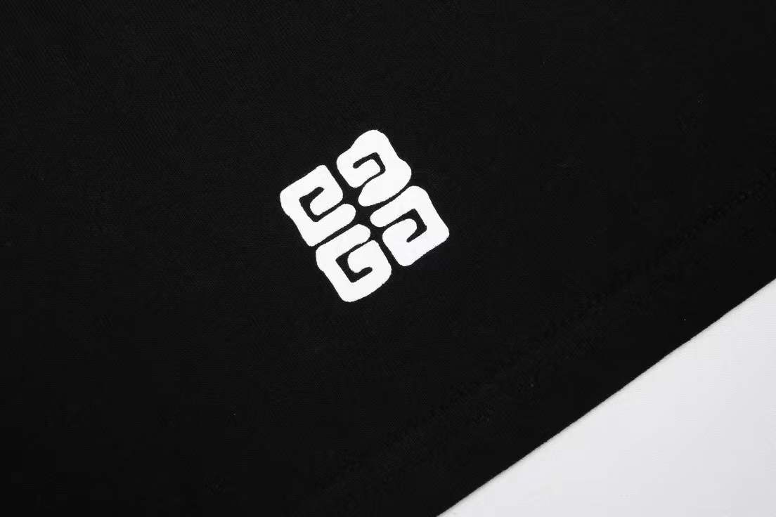 givenchy t-shirt Black