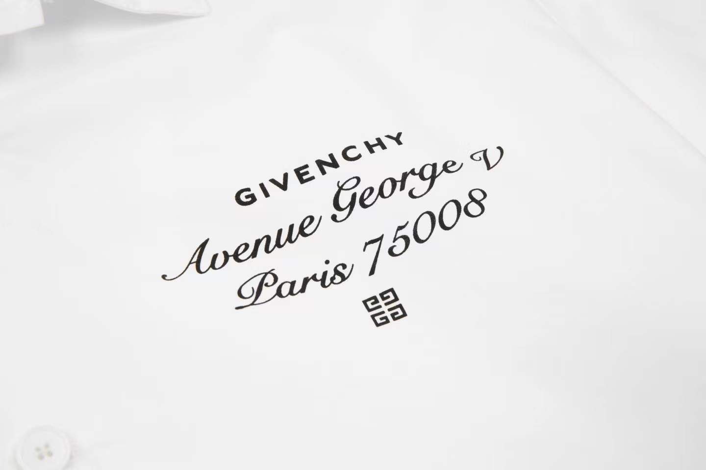 givenchy  logo-print cotton-poplin bowling shirt in white.