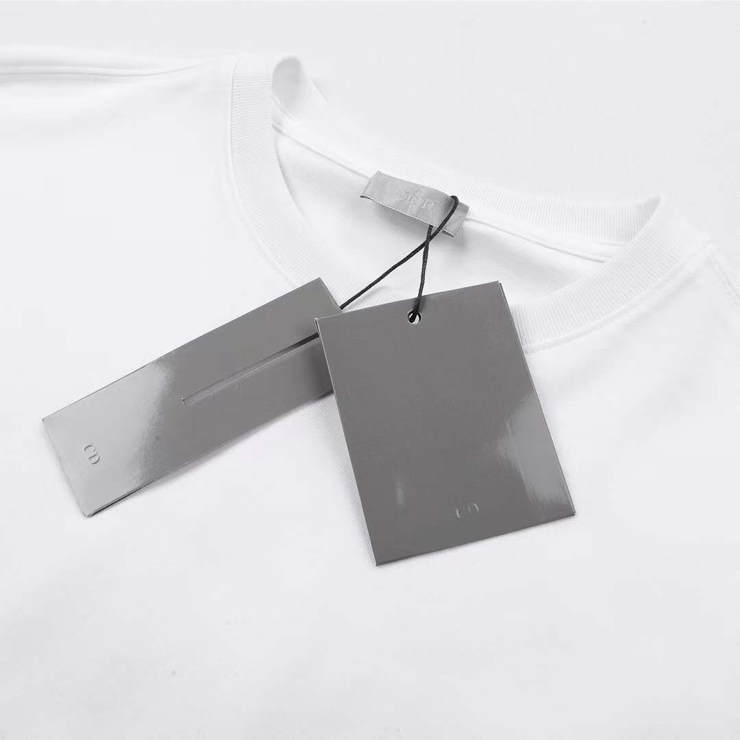 Dior CD Icon slim fit t-shirt in white cotton jersey with tonal embroidery.