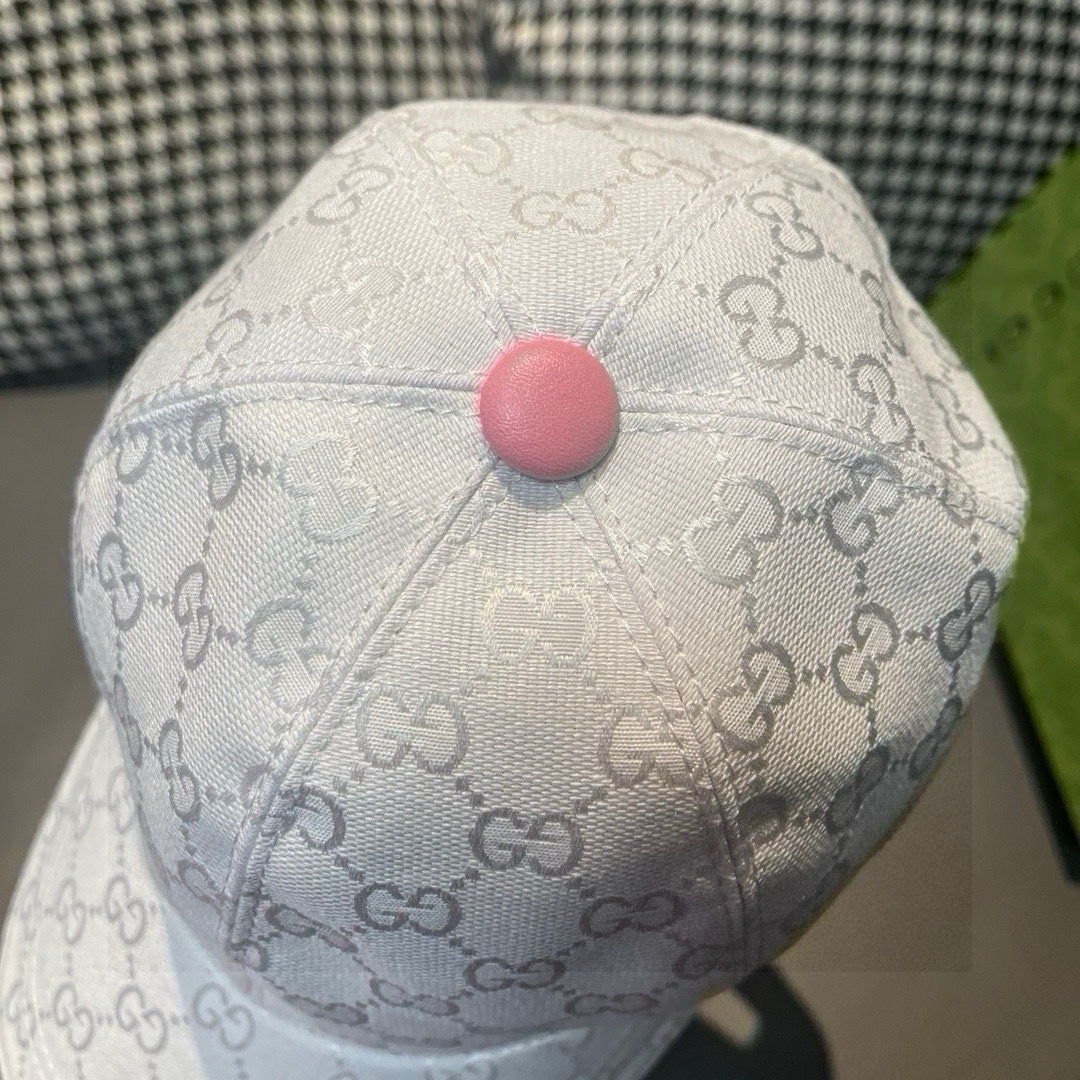 Gucci baseball cap White
