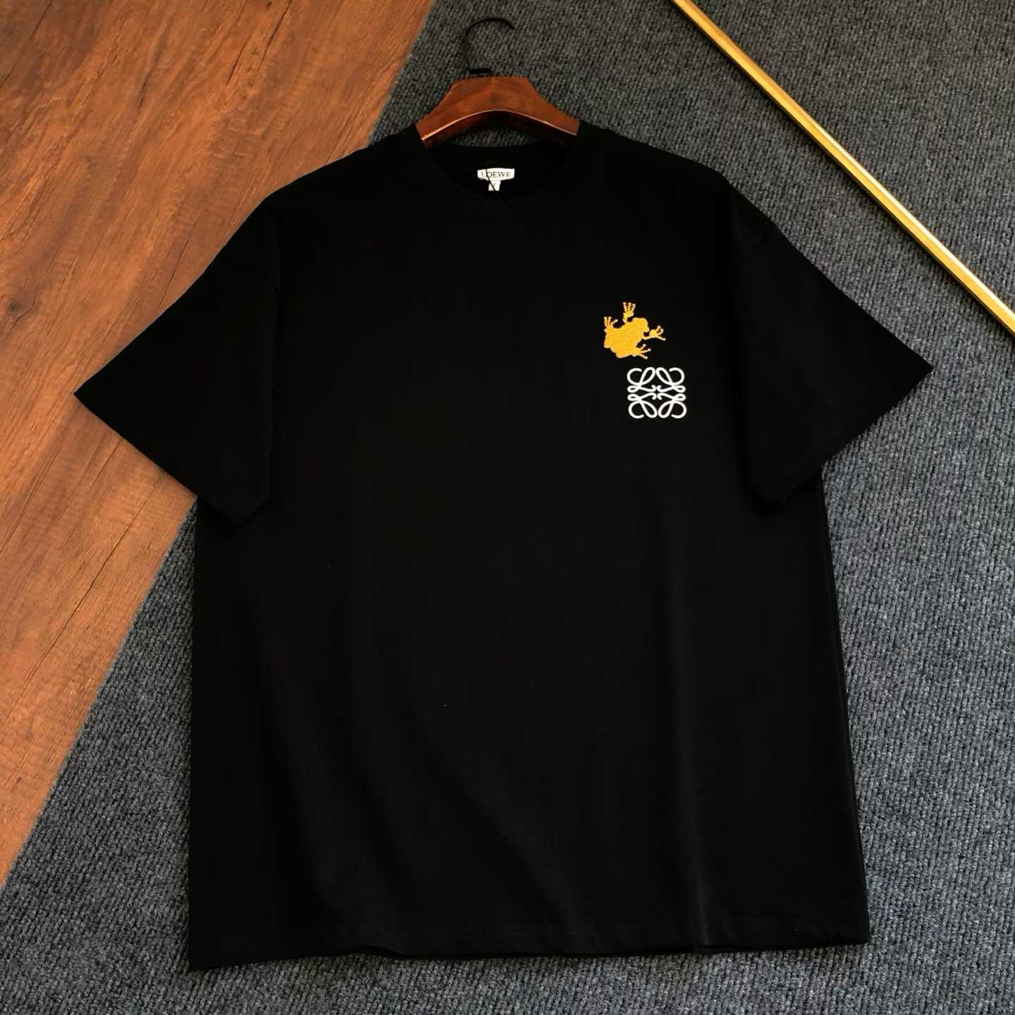 Loewe Relaxed fit cotton T-shirt with a jewellery-inspired lurex frog and Anagram embroidery