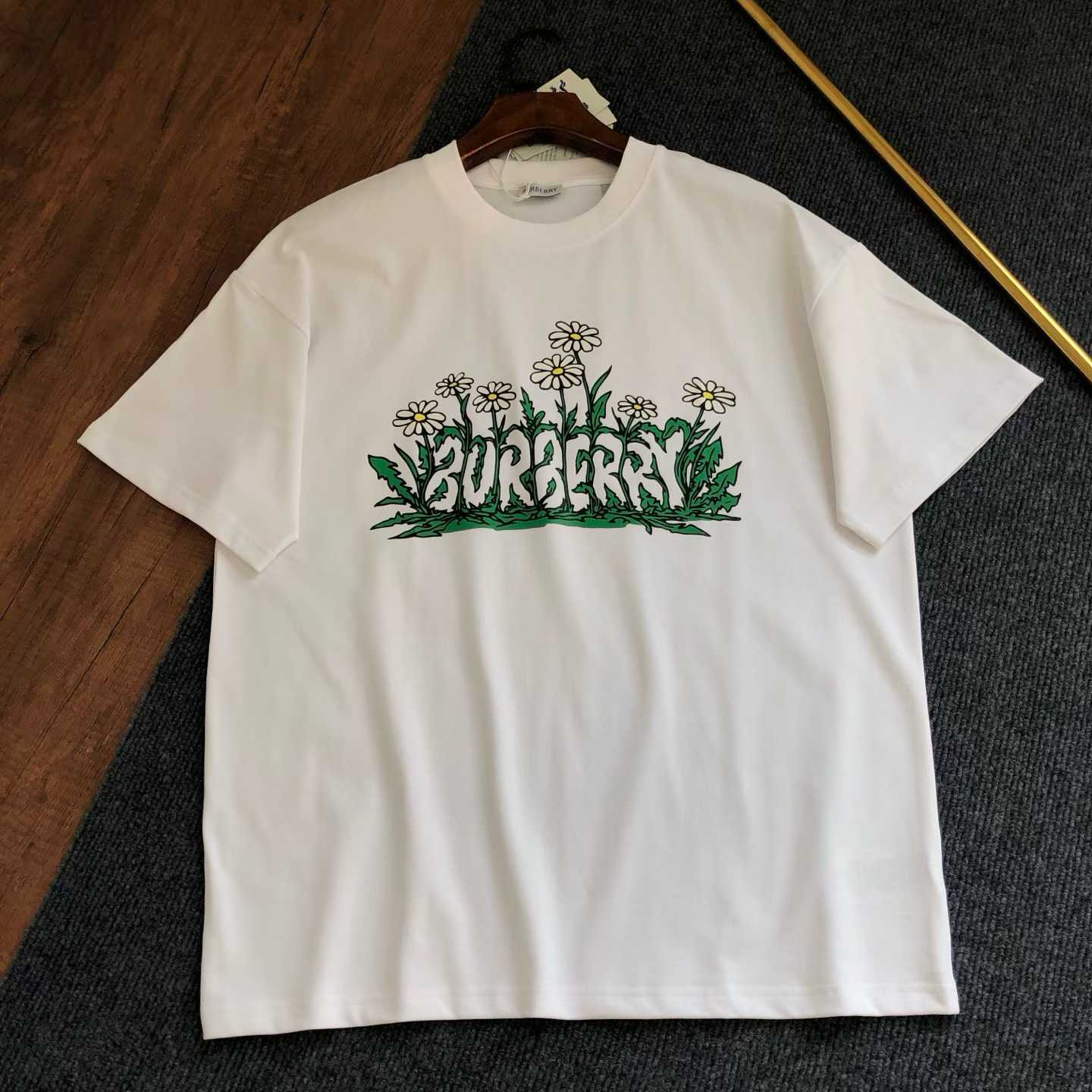 burberry white cotton Burberry Daisy Logo T-shirt