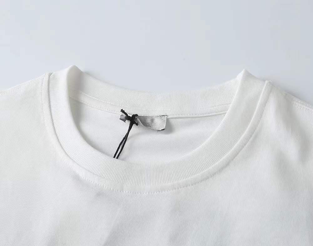 christian dior white cotton crew-neck T-shirt with a chest pocket