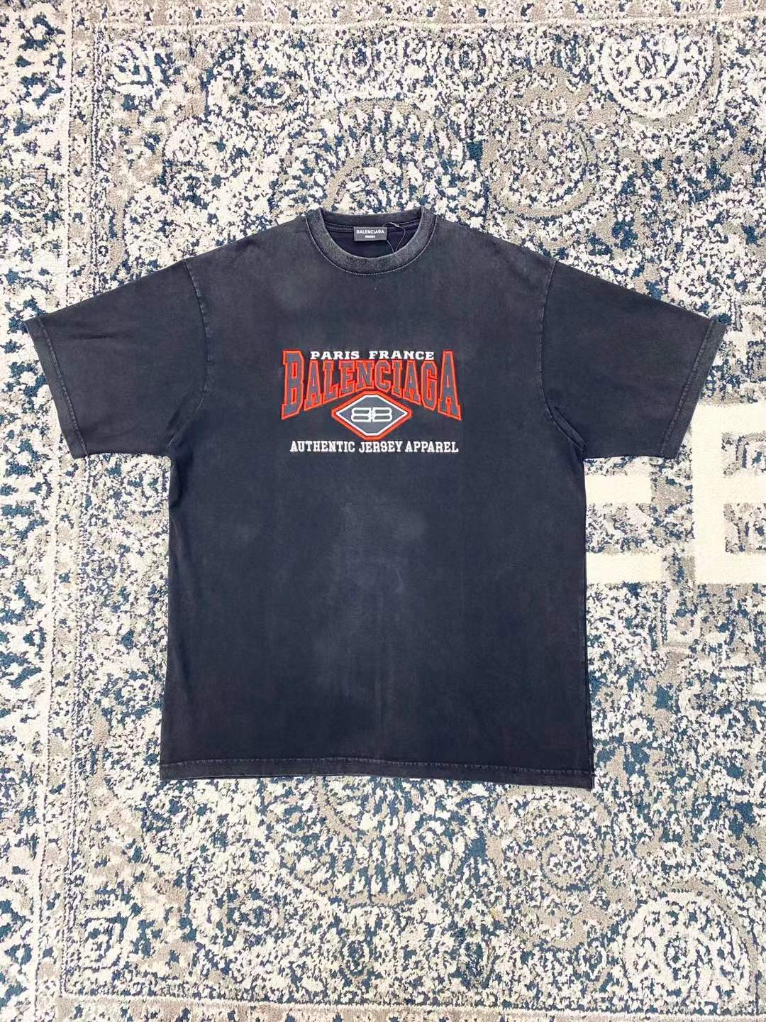 Balenciaga BB cotton T-shirt in faded black